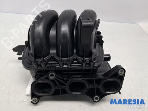 Used Injection rail PEUGEOT 107 (PM_, PN_) 1.0 (68 hp) 31432829