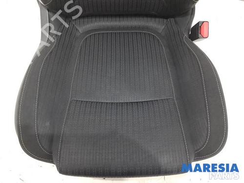 Sæde højre fortil RENAULT MEGANE IV Hatchback (B9A/M/N_) 1.2 TCe 130 (B9MR) | BP31717952C16 