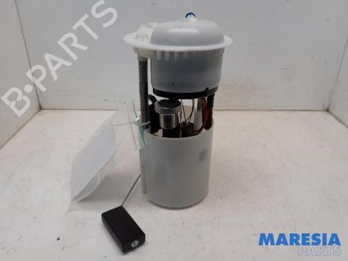 Used Fuel pump FIAT 500 (312_) 0.9 (312AXP1A) (60 hp) 31518332