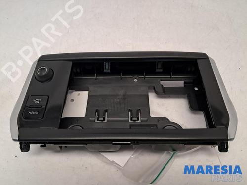 Used Switch PEUGEOT 208 I (CA_, CC_) 1.2 VTI 82 (82 hp) 31409016