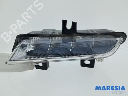 Used Right daytime light Right daytime light RENAULT CAPTUR I (J5_, H5_) 0.9 TCe 90 (90 hp) 34197931 34197931