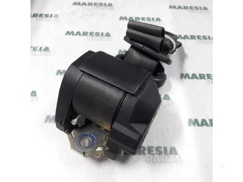 Used Rear right seatbelt FIAT PUNTO (188_) 1.9 JTD (86 hp) 31457446