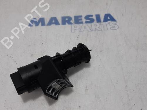 Used Ignition barrel FIAT PANDA (169_) 1.2 (169.AXB11, 169.AXB1A) (60 hp) 31503752