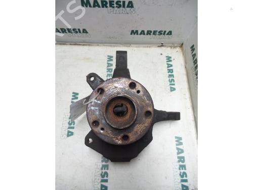 Used Left front steering knuckle RENAULT VEL SATIS (BJ0_) 3.0 dCi (BJ0J, BJ0N) (177 hp) 31502354