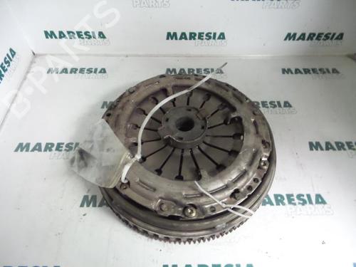 flywheel-citroen-c5-i-break-de_-2001-2002-2003-2004-31404116 main image
