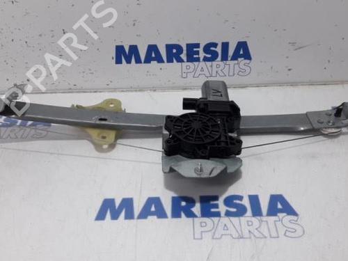 front-left-window-mechanism-renault-clio-iv-grandtour-kh_-2012-2013-2014-2015-2016-2017-2018-2019-2020-2021-31416326 main image