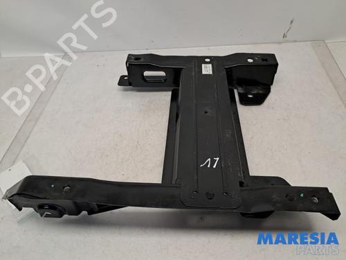 Cup/Object holder FIAT 500L (351_, 352_) 1.4 (199LYF1B) | BP31418340I37 