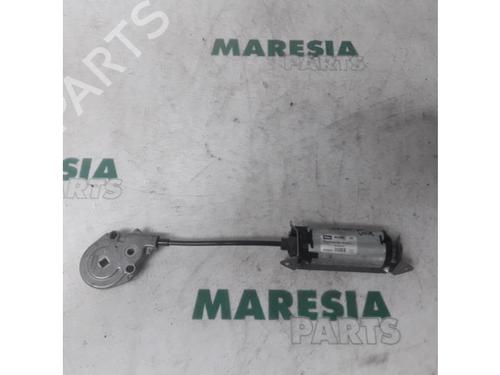 Kopholder/Genstandsholder PEUGEOT 607 (9D, 9U) 2.2 16V (158 hp) 31496587