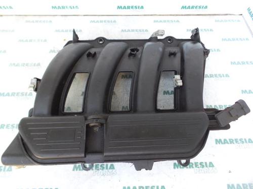 injection-rail-renault-scenic-i-mpv-ja01_-fa0_-1999-2000-2001-2002-2003-2004-2005-2006-2007-2008-2009-2010-31387392 main image