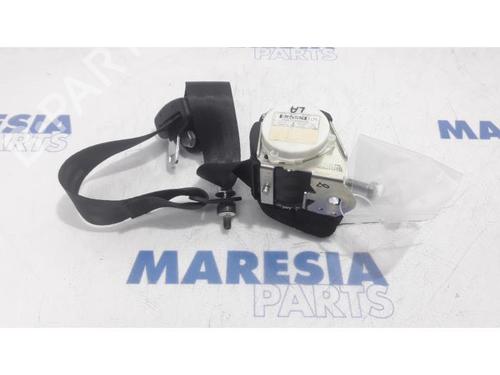 Used Rear left seatbelt ABARTH 500 / 595 / 695 1.4 (312.AXD1A) (135 hp) 31529454