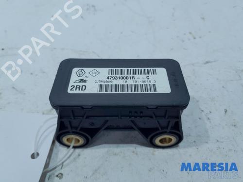 Used Electronic module RENAULT SCÉNIC III (JZ0/1_) 2.0 16V (JZ0G, JZ0P, JZ1E, JZ1P) (140 hp) 31493814