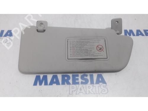Used Right sun visor PEUGEOT 5008 (0U_, 0E_) 1.6 16V (156 hp) 31422692