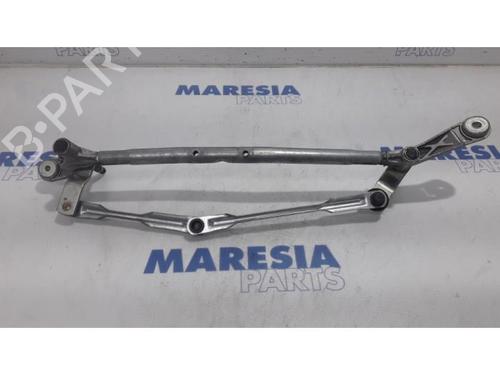 Used Front wipers mechanism RENAULT MEGANE IV Hatchback (B9A/M/N_) 1.2 TCe 130 (B9MR) (130 hp) 31409812