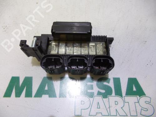Used Fuse box PEUGEOT EXPERT Van (VF3A_, VF3U_, VF3X_) 1.6 HDi 90 8V (90 hp) 31494093