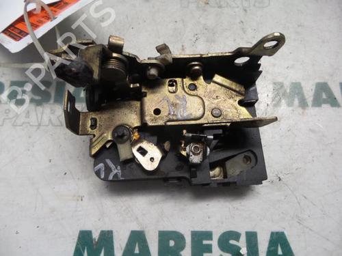 Elektronisk modul IVECO DAILY III Platform/Chassis 35 S 11,35 C 11 (A2FC13AA, A6FBU4AB, A2NB14A1, A2ND13A1,... (106 hp) 31476788