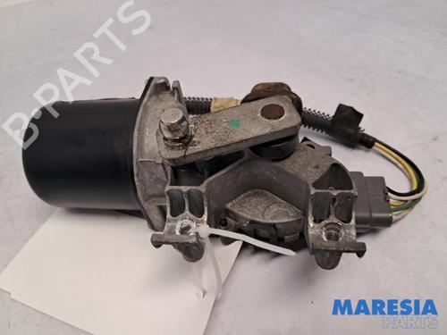 Used Front wiper motor RENAULT CLIO IV (BH_) 0.9 TCe 90 (BHNF, BHMA, BHMH, BHJK, BHJR) (90 hp) 31387306