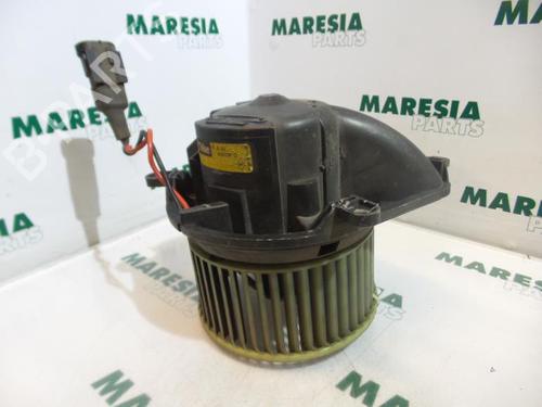 Used Heater blower motor RENAULT MEGANE I Coach (DA0/1_) 1.6 e (DA0F) (90 hp) 31490409