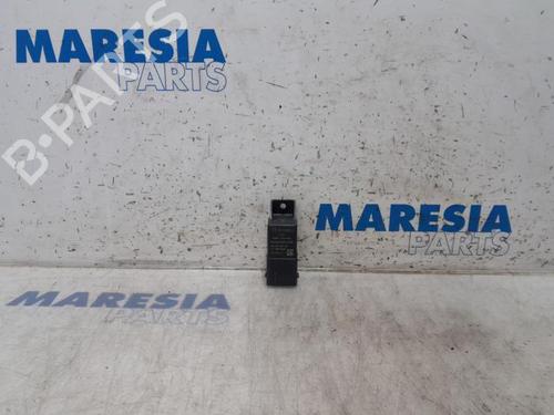 Sonda eletrónica CITROËN C4 Grand Picasso II (DA_, DE_) 1.6 BlueHDi 120 (120 hp) 31431911