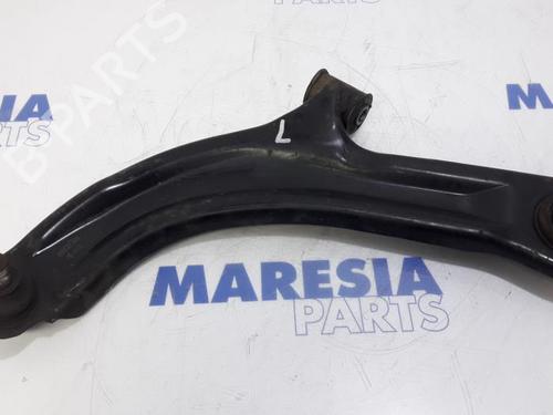 left-front-suspension-arm-renault-clio-iii-br01-cr01-2005-2006-2007-2008-2009-2010-2011-2012-2013-2014-31445642 main image