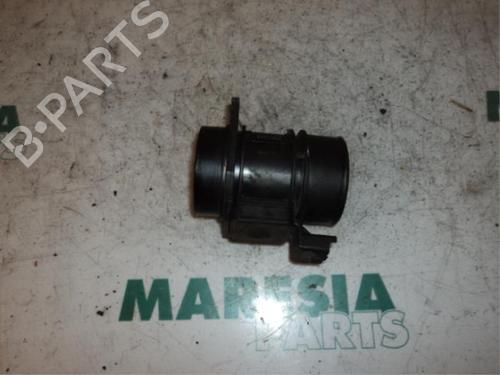 Used Mass air flow sensor RENAULT GRAND SCÉNIC II (JM0/1_) 1.5 dCi (JM02, JM13) (101 hp) 31473771