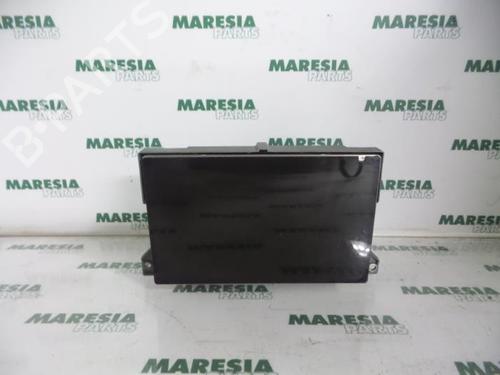 Display PEUGEOT 307 CC (3B) 2.0 16V (136 hp) 31527804