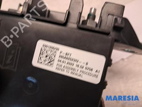 Fuse box RENAULT ARKANA I (LCM_, LDN_) 1.6 E-TECH 145 (LDMU) | BP31535247E1 