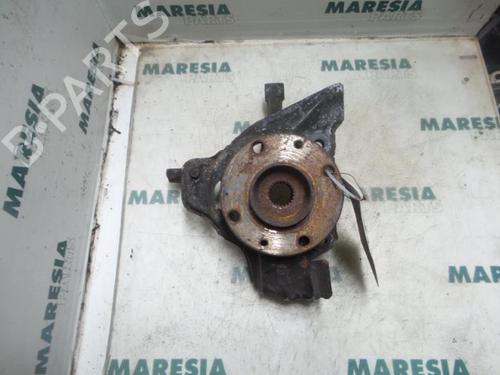 Used Right front steering knuckle FIAT PUNTO (176_) 60 1.2 (176AP, 176AR, 176AQ, 176BB) (60 hp) 31387110