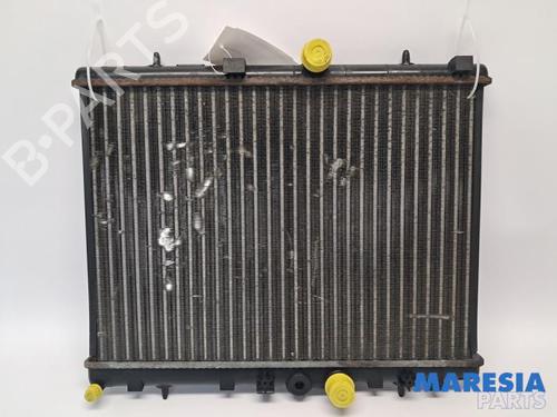Used Water radiator Water radiator CITROËN DS3 (SA_) 1.6 THP 155 (156 hp) 33411221 33411221