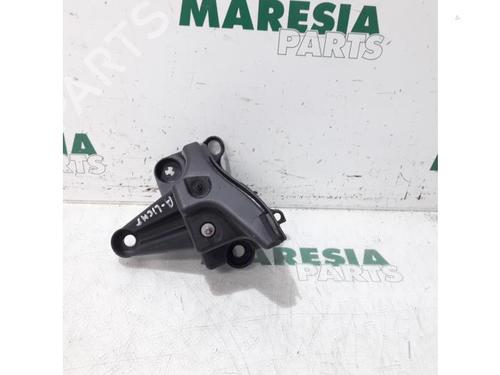 Used Rear bumper reinforcement PEUGEOT 3008 I MPV (0U_) 1.6 VTi (120 hp) 31520371