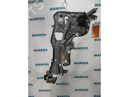 rear-left-window-mechanism-renault-laguna-i-b56_-556_-1993-1994-1995-1996-1997-1998-1999-2000-2001-2002-31531910 main image