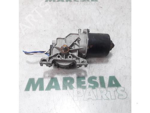 Used Front wiper motor FIAT PANDA (169_) 1.2 (169.AXB11, 169.AXB1A) (60 hp) 31403220