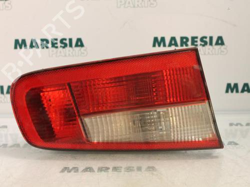 left-taillight-renault-laguna-ii-bg01_-2001-2002-2003-2004-2005-2006-2007-31427273 main image