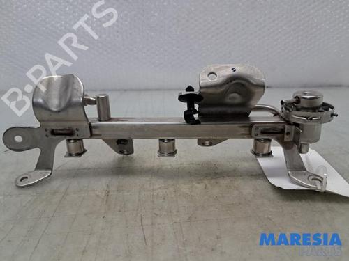 Rampa inyectora RENAULT CLIO IV Grandtour (KH_) 0.9 TCe 90 (90 hp) 32394931