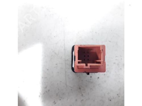 Switch CITROËN C4 II (NC_) 1.6 VTi 120 (NC5FS0, NC5FS9) | BP31495372I30