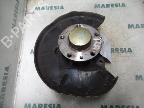 Used Right rear steering knuckle ALFA ROMEO 147 (937_) 1.9 JTD (937.AXD1A, 937.BXD1A, 937.AXV1A, 937.BXB1A,... (115 hp) 31487467