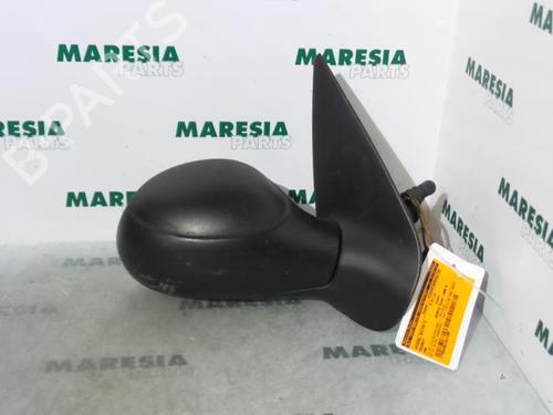 Used Right mirror PEUGEOT 206 Hatchback (2A/C) 1.6 i (89 hp) 31410580