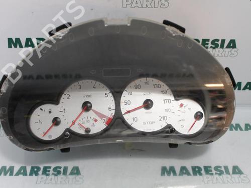 Used Instrument cluster PEUGEOT 206 Hatchback (2A/C) 1.6 16V (109 hp) 31533659