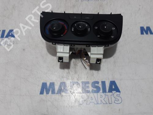 Used Climate control OPEL COMBO Box Body/MPV (X12) 1.3 CDTI (B05) (90 hp) 31458210