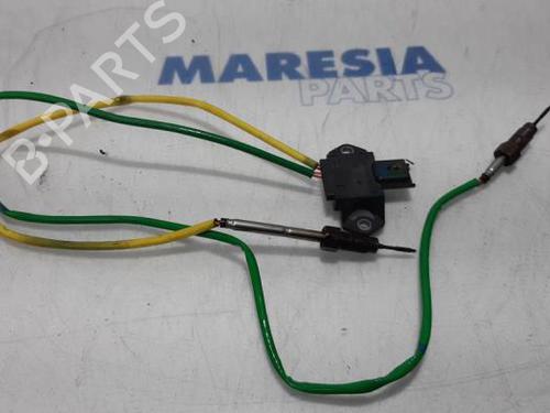 Used Electronic sensor RENAULT MASTER III Van (FV) 2.3 dCi 180 FWD (FV04, FV07) (179 hp) 31529368