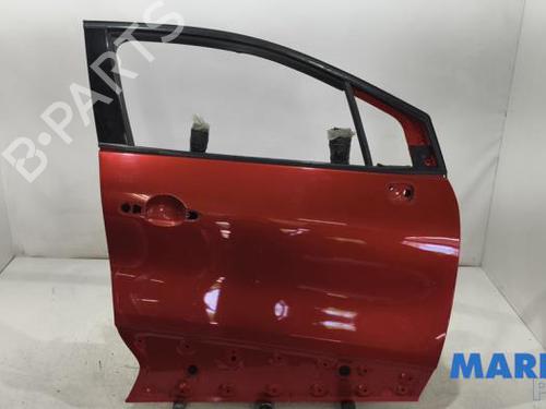 Used Right front door Right front door 37161896 37161896