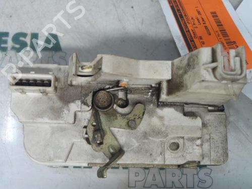 electronic-module-peugeot-307-3ac-2000-2001-2002-2003-2004-2005-2006-2007-2008-2009-2010-2011-2012-31424185 main image