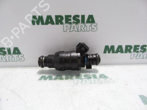 Used Injector CITROËN XANTIA (X1_, X2_) 1.8 i 16V (110 hp) 31533632
