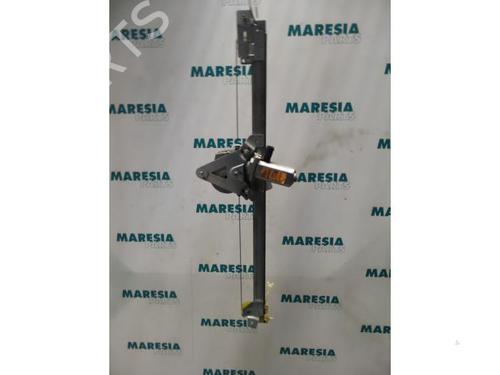 Vindusheismekanisme venstre foran OPEL VIVARO A Bus (X83) 1.9 DTI (F7, J7, A07) (101 hp) 31399232