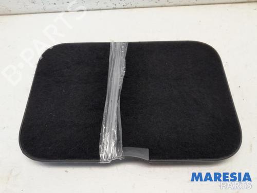 Used Luggage compartment floor RENAULT MEGANE III Grandtour (KZ0/1) 1.4 TCe (KZ0F, KZ1V) (130 hp) 31456282