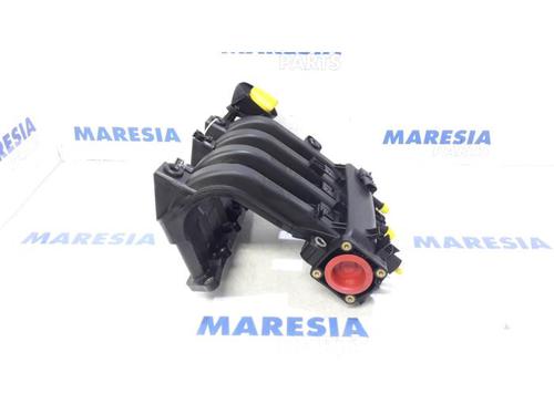 Used Injection rail RENAULT CLIO III (BR0/1, CR0/1) 1.2 16V (BR02, BR0J, BR11, CR02, CR0J, CR11) (75 hp) 31444840