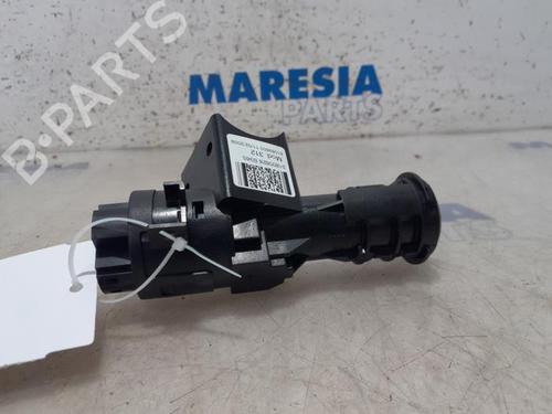Used Ignition barrel FIAT 500 (312_) 1.2 (312AXA1A) (69 hp) 31513983