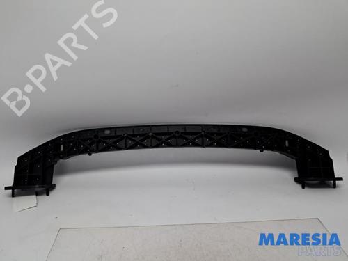 Used Front bumper reinforcement Front bumper reinforcement 37875865 37875865