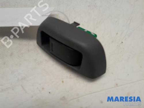 Switch CITROËN C1 (PM_, PN_) 1.0 | BP31525924I30 - Image 2