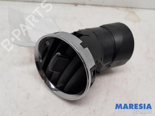 Used Air vent PEUGEOT 3008 I MPV (0U_) 1.6 VTi (120 hp) 31451062