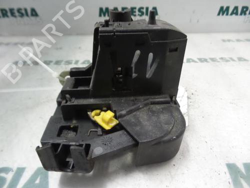Used Electronic module RENAULT MEGANE I Coach (DA0/1_) 1.6 16V (DA0B, DA04, DA11) (107 hp) 31389159